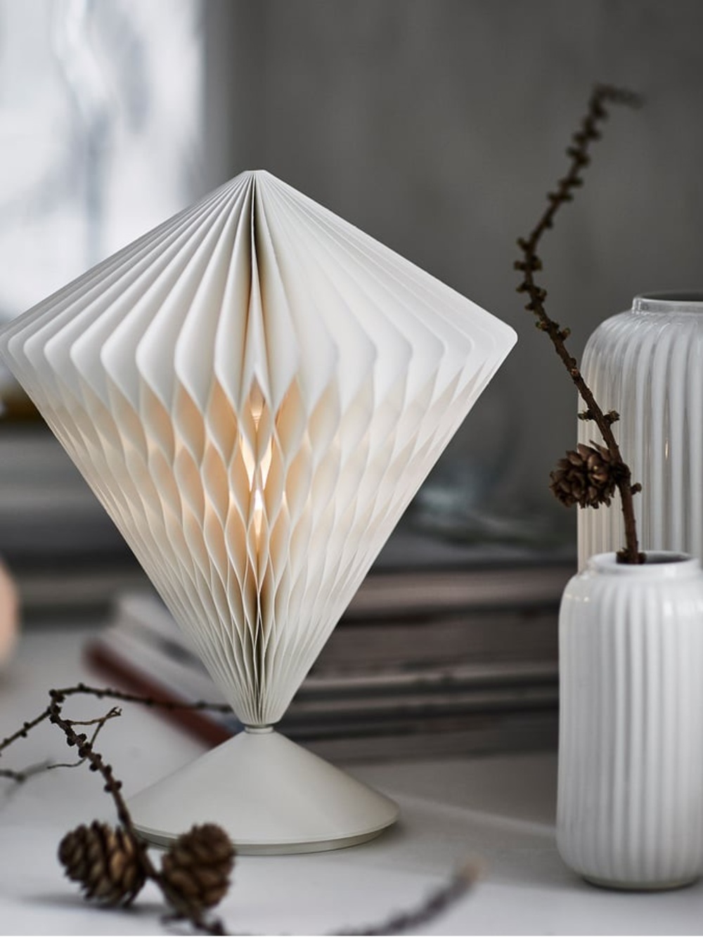 IKEA STRÅLA Table Lamp White – Discontinued, New in Box
